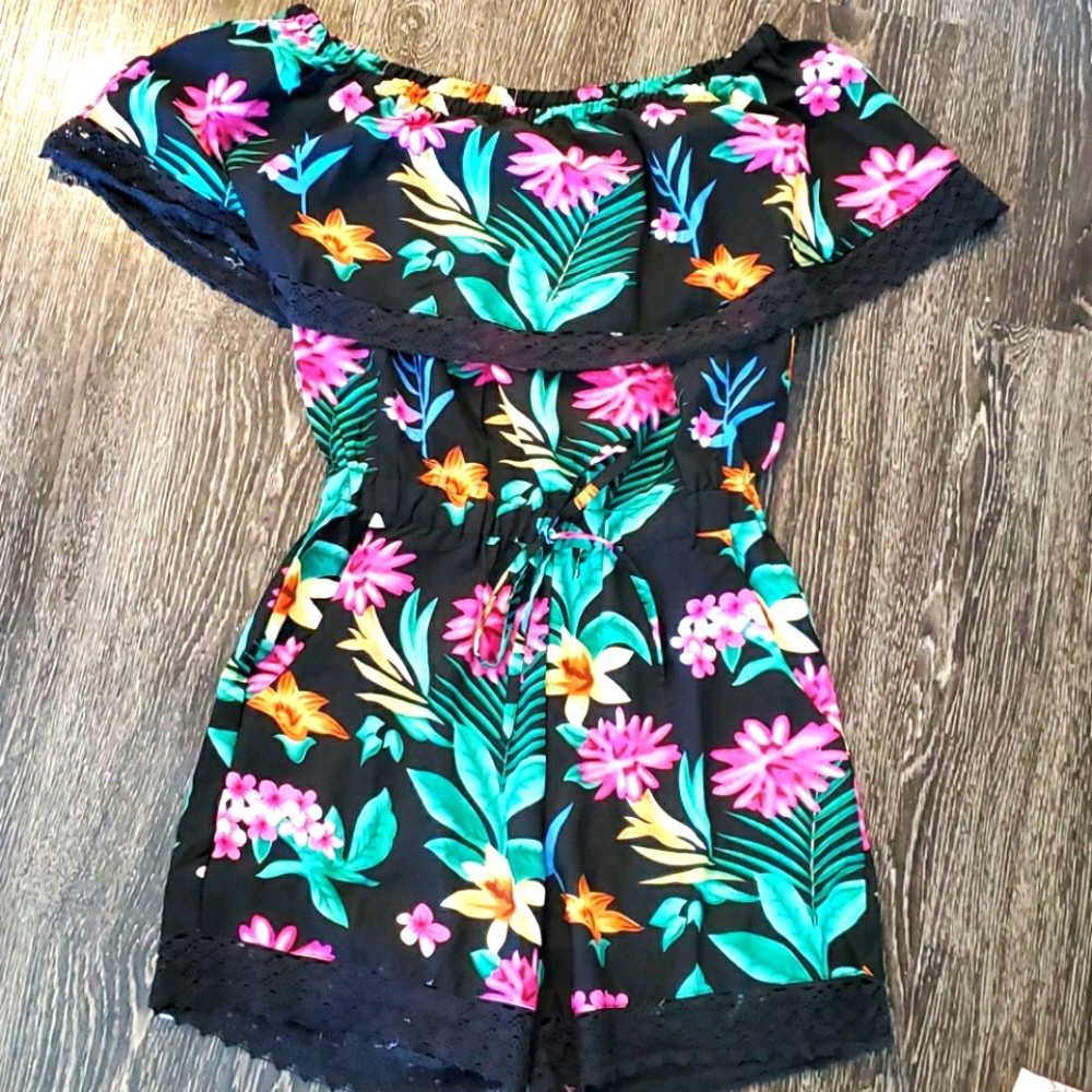 Floral Tropical Lace Trim Romper